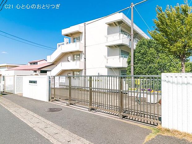 横浜市立汲沢中学校　890ｍ　撮影日:2021/04/19