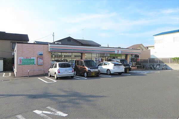セブンイレブン海老名杉久保店　1100ｍ