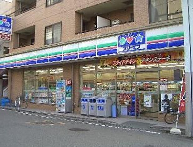 ローソン座間駅前店 218m