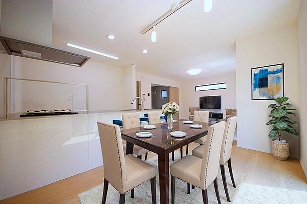 本画像はCGで作成しており、実際に現地に家具は置かれておりません。また、価格に家具は含まれておりません。