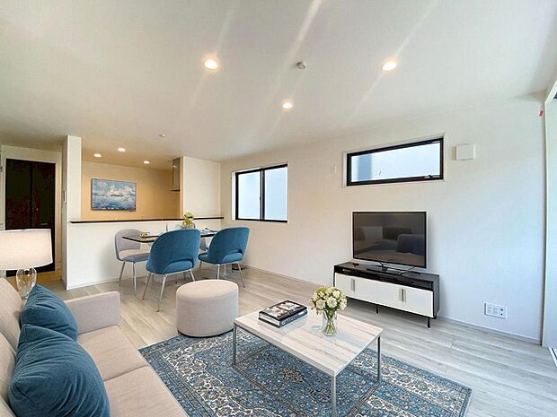 本画像はCGで作成しており、実際に現地に家具は置かれておりません。また、価格に家具は含まれておりません。