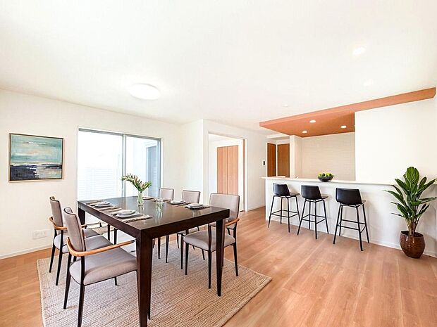 本画像はＣＧで作成しており、実際に現地に家具は置かれておりません。また、価格に家具は含まれておりません。