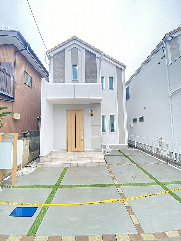 周辺環境はもちろん、陽当たりや設備仕様など行ってみないとわからないことも多くございます。営業担当がご案内いたしますので、お気軽にお問い合わせください。