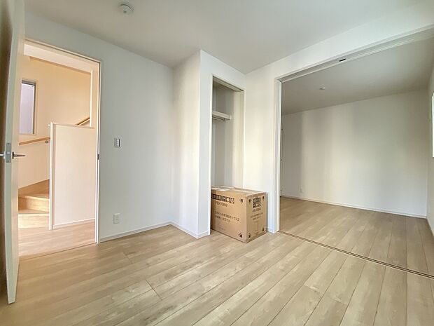 好きなものを少しずつそろえながら、自分らしいお部屋づくりを楽しめる場所です。