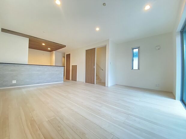 木肌の風合いが心までリラックスさせてくれます。
