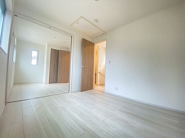 少しずつお気に入りを増やしながら、お部屋づくりを楽しんでいけます。