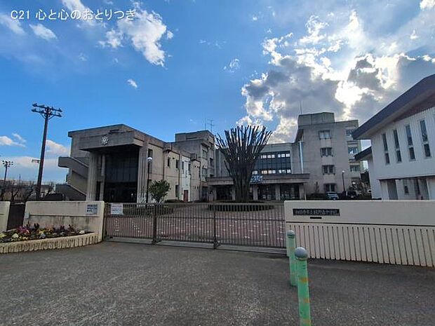 相模原市立鵜野森中学校 680m