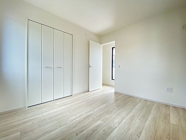 勉強に、ゲーム、趣味や映画鑑賞など自分のお城造りも楽しい成長期です。