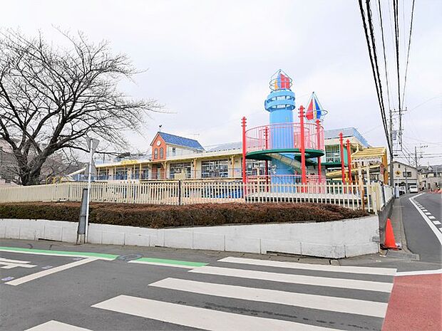 綾瀬幼稚園 550m