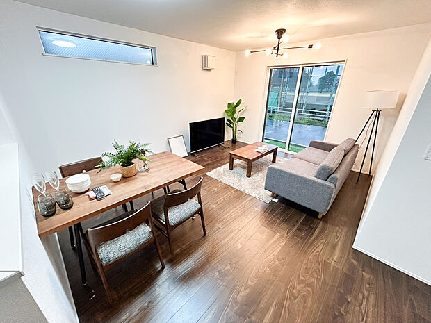 家具 家電はイメージのため設置しており、販売には含まれません。