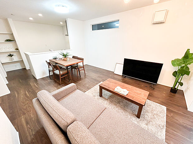 家具 家電はイメージのため設置しており、販売には含まれません。