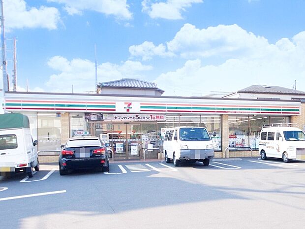 セブンイレブン大和福田中央店　729ｍ