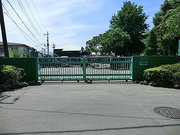 鈴鹿幼稚園 505m