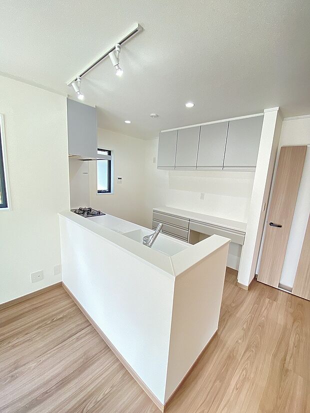 カウンター越しに生まれる、会話のキャッチボールも増えそうです。