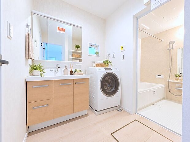 本画像はCGで作成しており、実際に現地に家具は置かれておりません。また、価格に家具は含まれておりません。