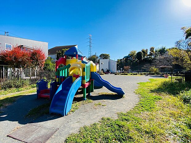 木曽西かわせみ公園 836m