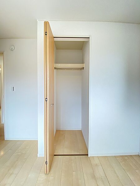 暮らしに余裕を生む、しっかり収納の頼れる空間。