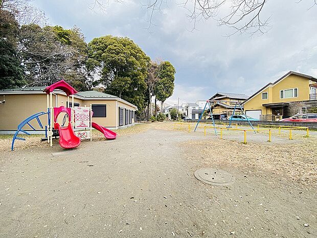 二ツ橋南公園 785m