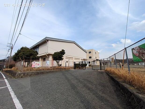 海老名市立上星小学校　441ｍ