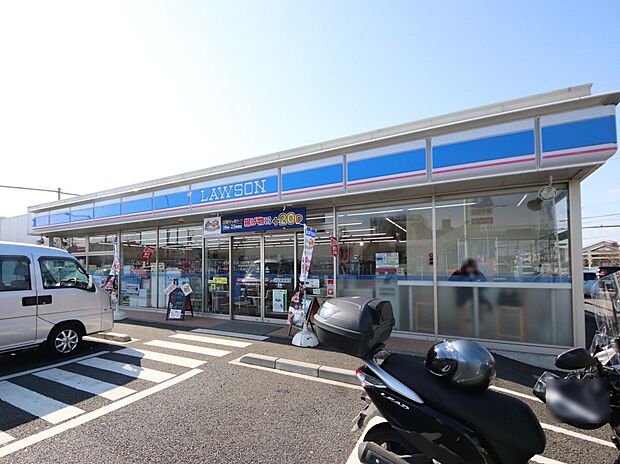 ローソン大和柳橋一丁目店　273ｍ