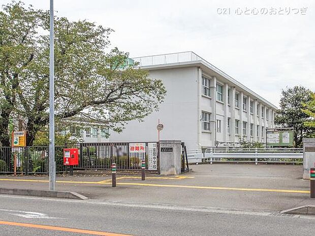 座間市立座間中学校　1580ｍ