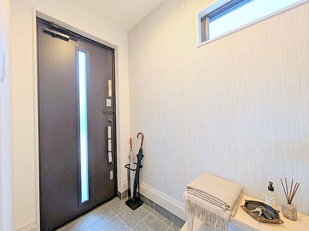 本画像はCGで作成しており、実際に現地に家具は置かれておりません。また、価格に家具は含まれておりません。