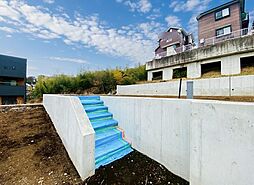 神奈川県座間市入谷東４丁目