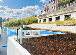 神奈川県座間市入谷東４丁目