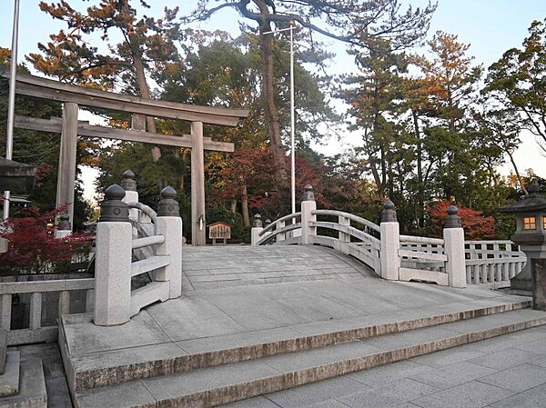 寒川神社　1732ｍ