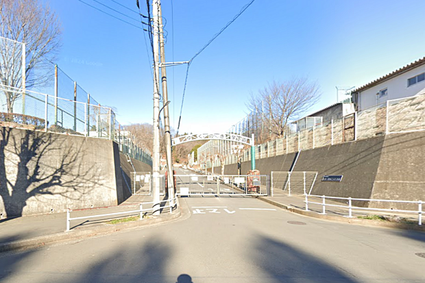 町田市立小中一貫ゆくのき学園武蔵岡中学校