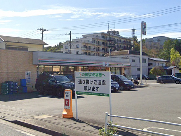 セブンイレブン横浜上川井町店