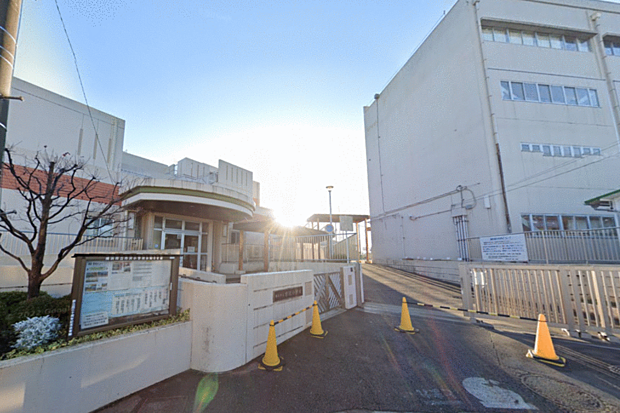 横浜市立市沢小学校