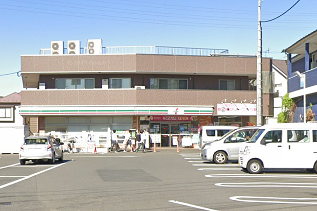 セブンイレブン横浜市沢町店
