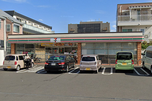 セブンイレブン大和上草柳店