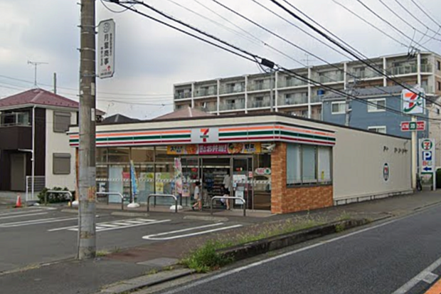 セブンイレブン大和上和田店