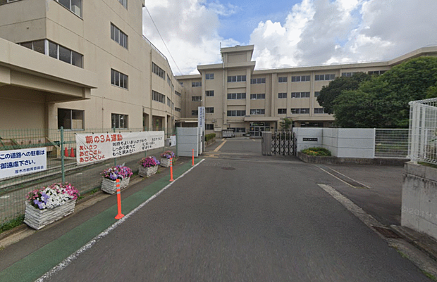 三田小学校