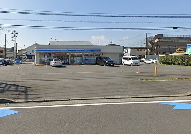 ローソン愛甲2丁目店