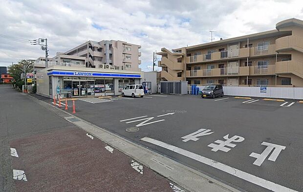 ローソン伊志田高校前