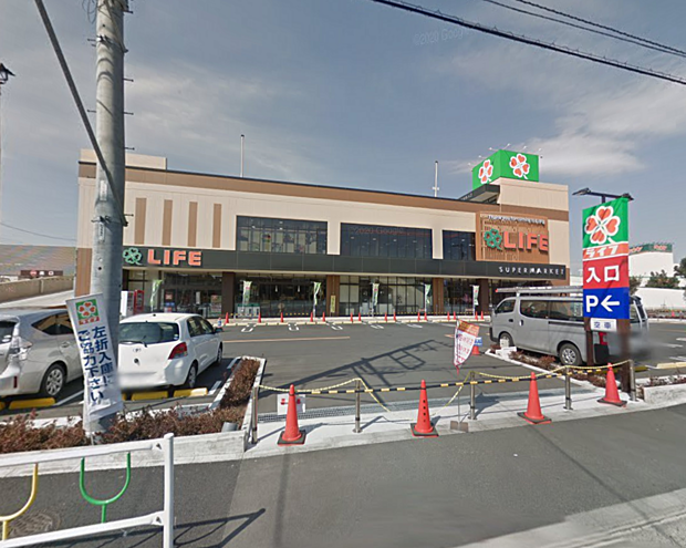 ライフ上鶴間店