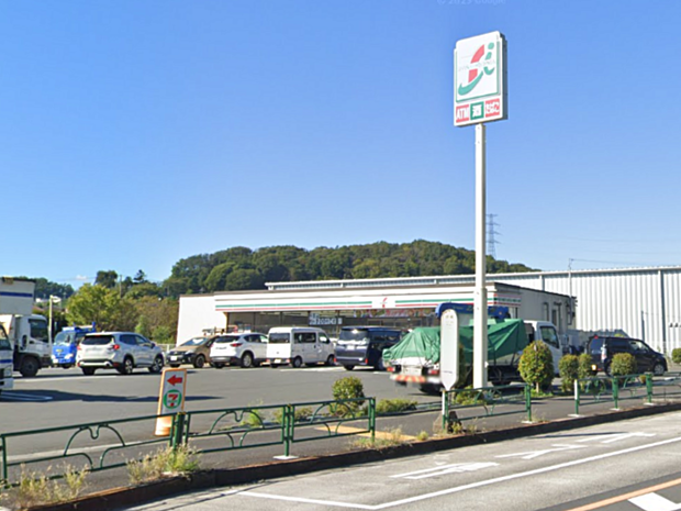 セブンイレブン町田芝溝街道店