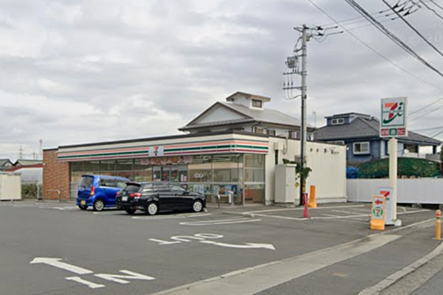 セブンイレブン海老名本郷店