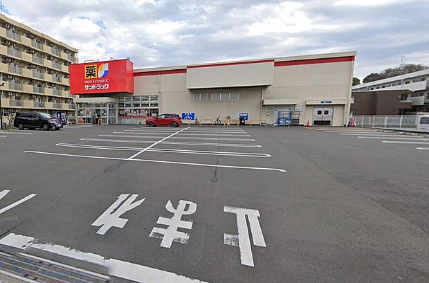 サンドラック戸室南店