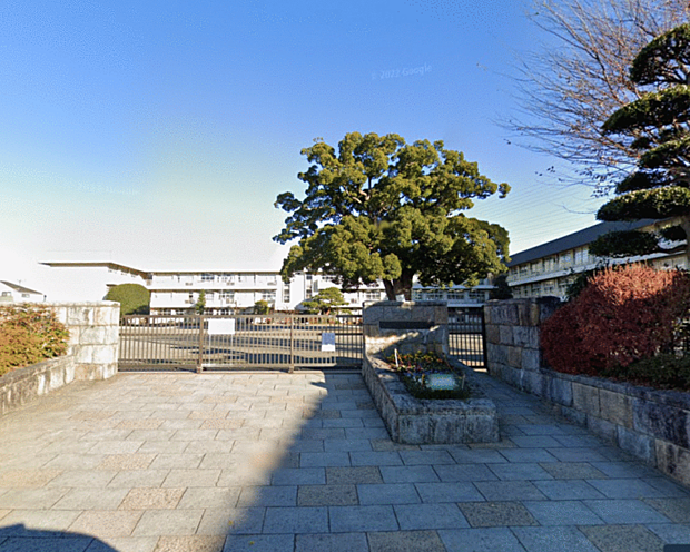 相模原市立新磯小学校