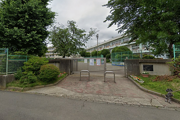 緑ヶ丘小学校