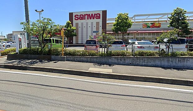 三和アメリア寒川店