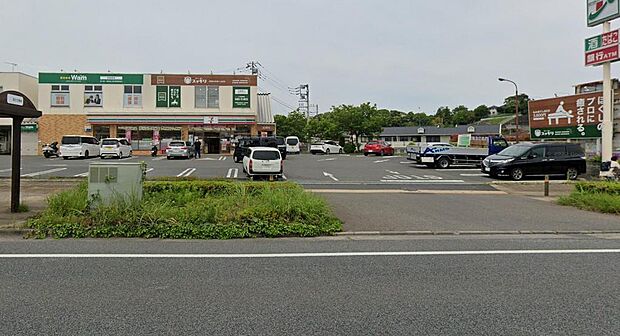 セブンイレブン高森2丁目店