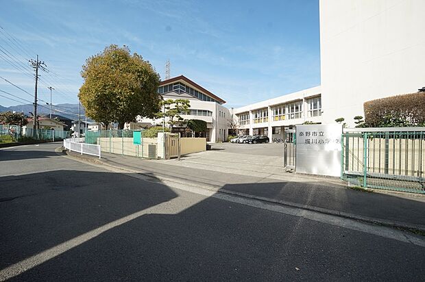 堀川小学校