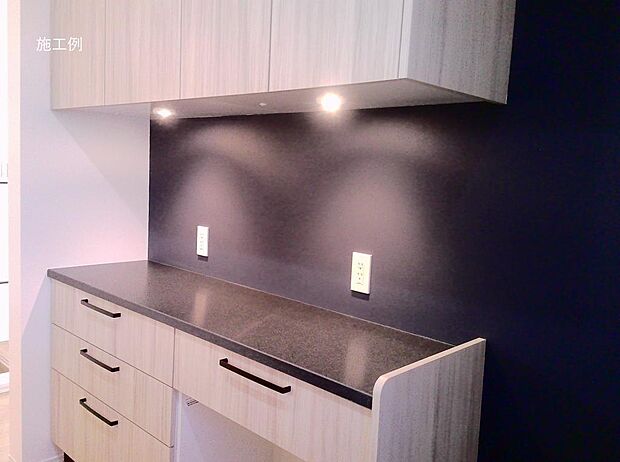 キッチンカップボード