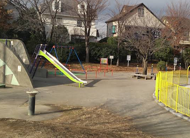 大場富士塚公園まで約240ｍ