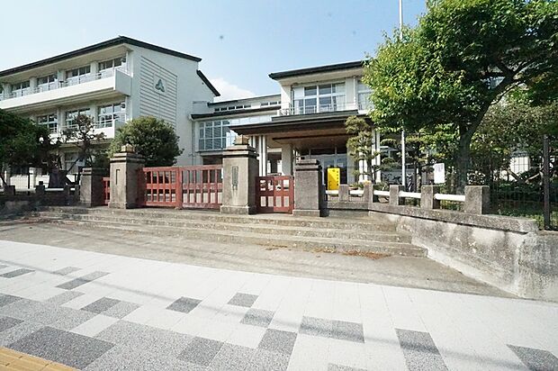 本町小学校